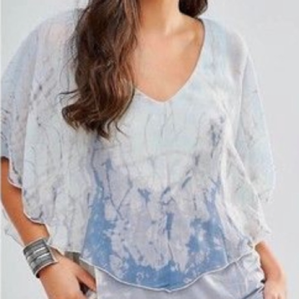 Gypsy 05 Blue Ombré Silk V-Neck Blouse. Size XS. Made in Hollywood.